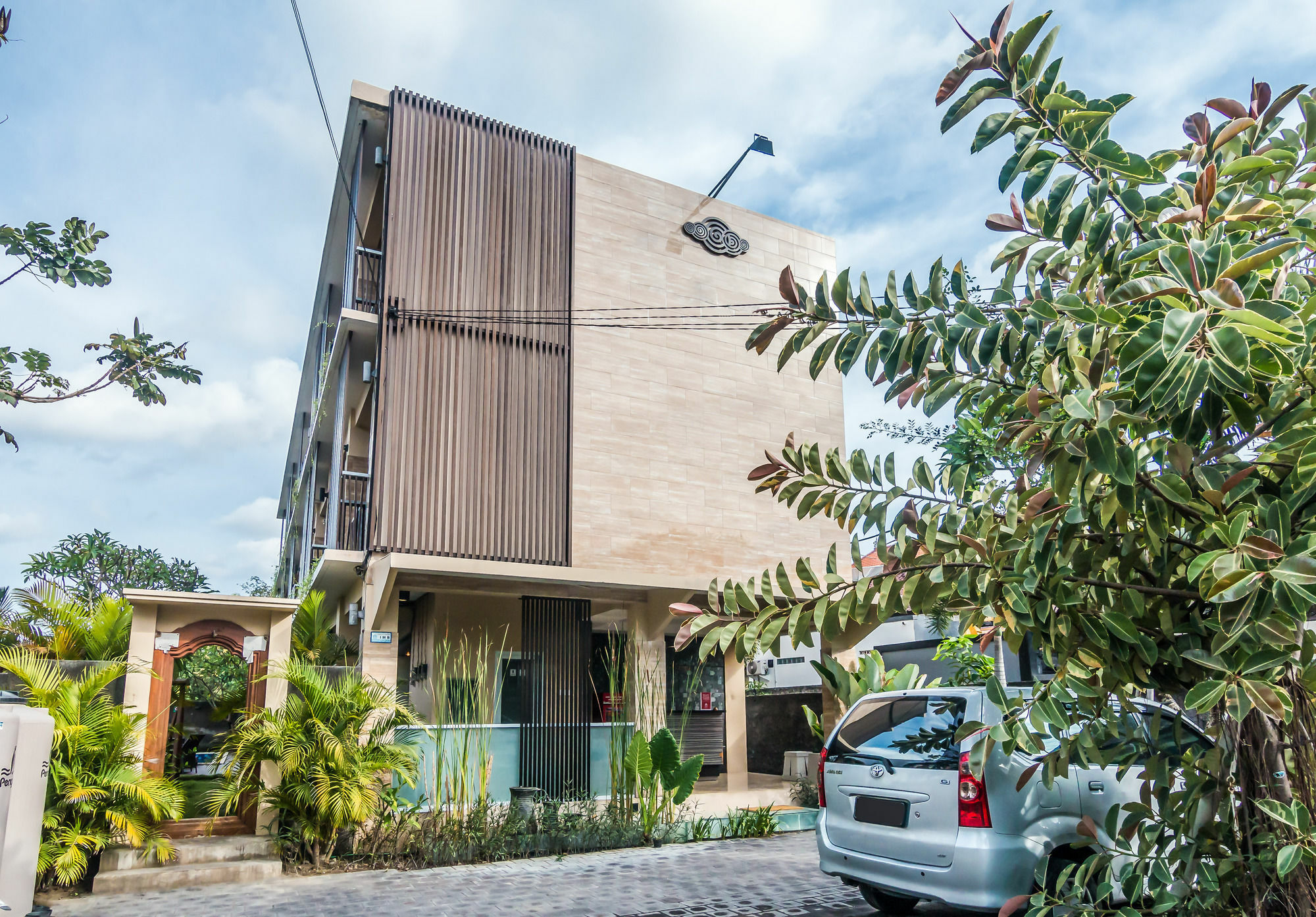 Zen Rooms Basic Jimbaran Taman Mulia מראה חיצוני תמונה