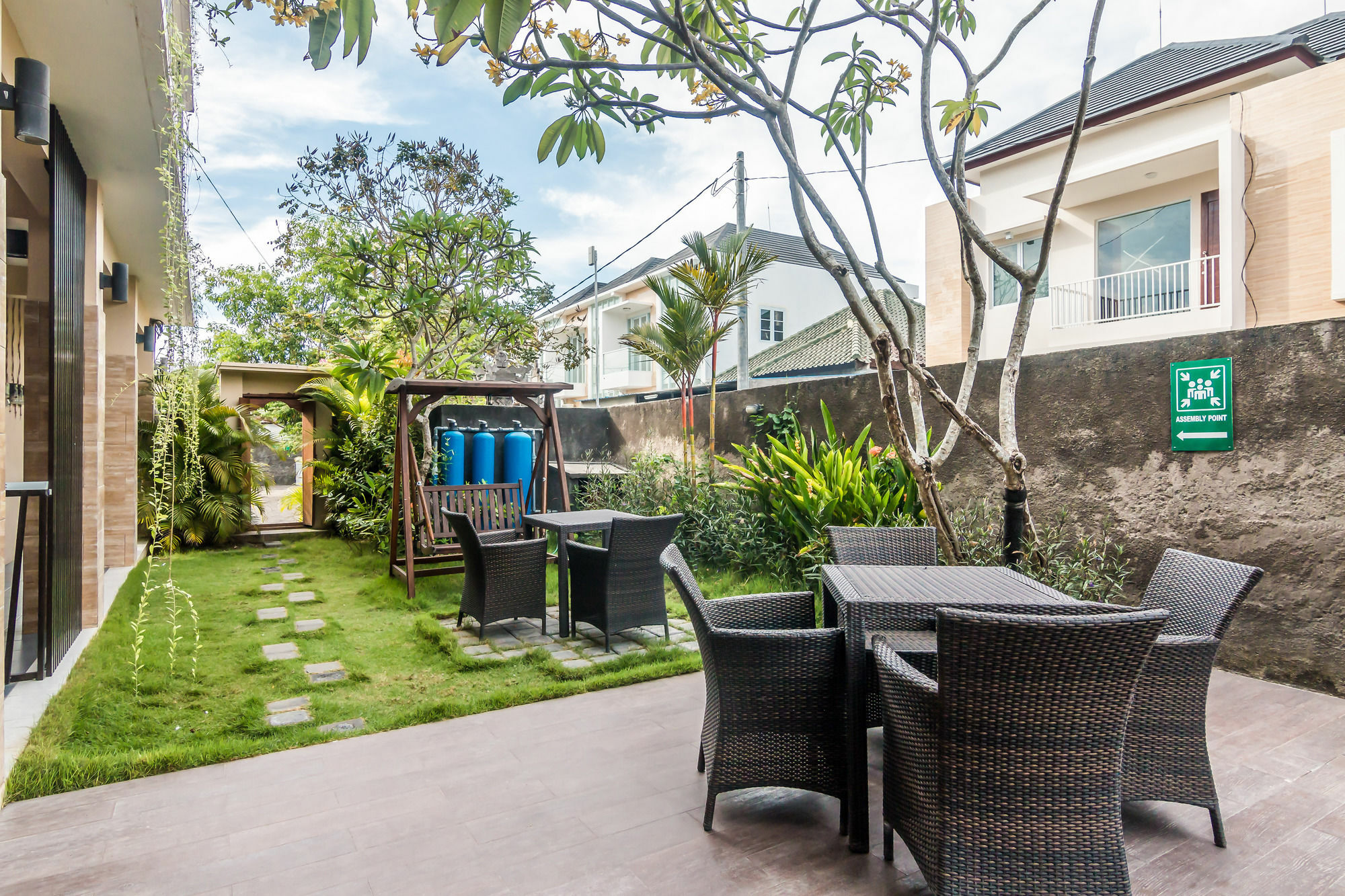 Zen Rooms Basic Jimbaran Taman Mulia מראה חיצוני תמונה